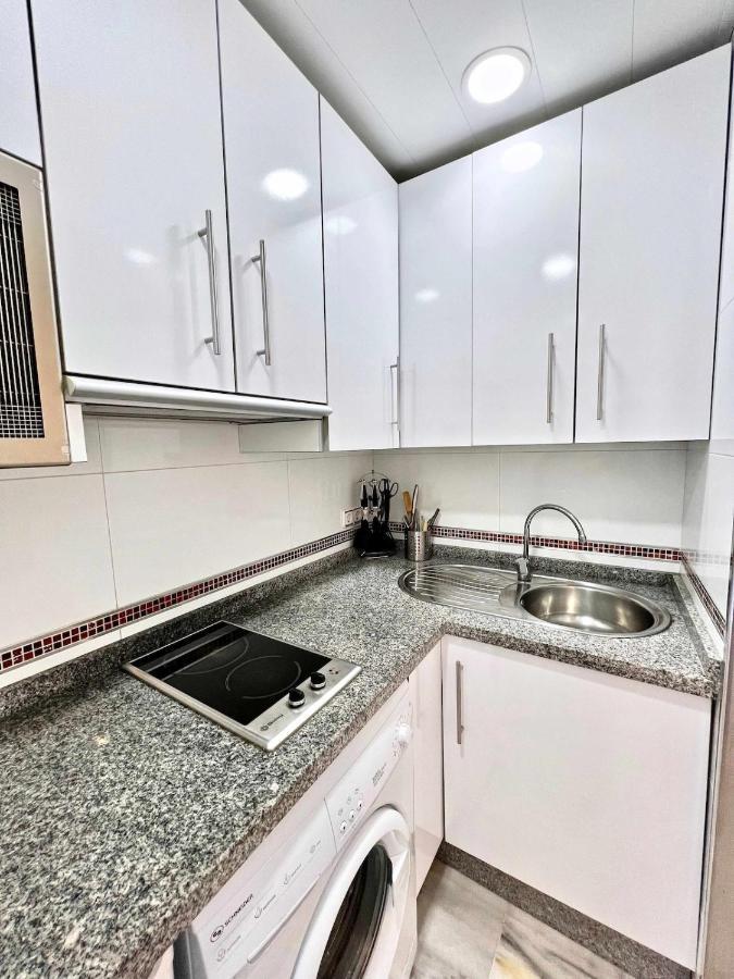 797 Holiday Rentals- Apartamento En Hotel Sunset Frente Al Mar Benalmádena Exteriör bild
