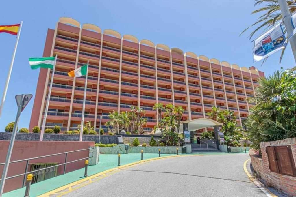 797 Holiday Rentals- Apartamento En Hotel Sunset Frente Al Mar Benalmádena Exteriör bild